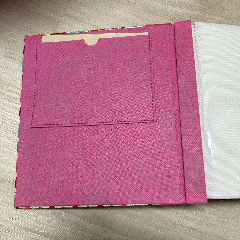 Roxy pink red blue hearts love photo album - Picture 6 of 11